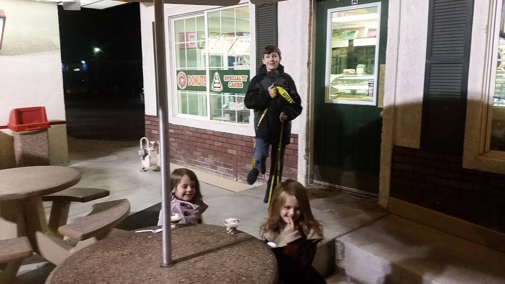 Wienerschnitzel | restaurant | 2090 Mill St, Reno, NV 89502, USA | 7753222744 OR +1 775-322-2744