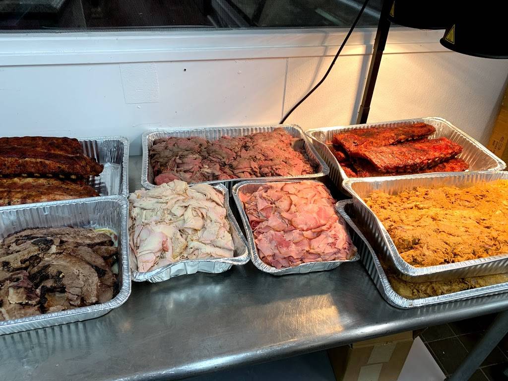 Fallston Food Market | restaurant | 2419 Baldwin Mill Rd, Fallston, MD 21047, USA | 4109415269 OR +1 410-941-5269