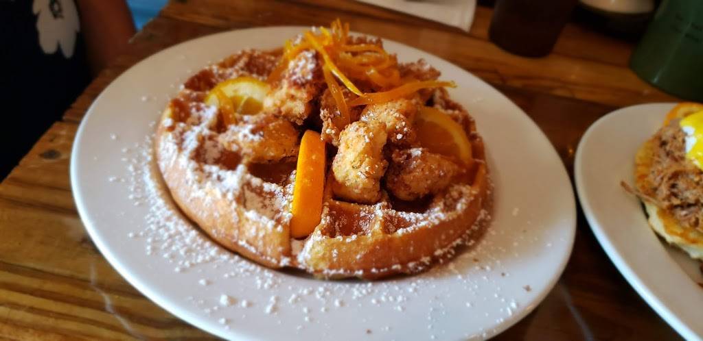 Backwater | restaurant | 1904 Municipal Ln, Melbourne, FL 32901, USA | 3218373925 OR +1 321-837-3925