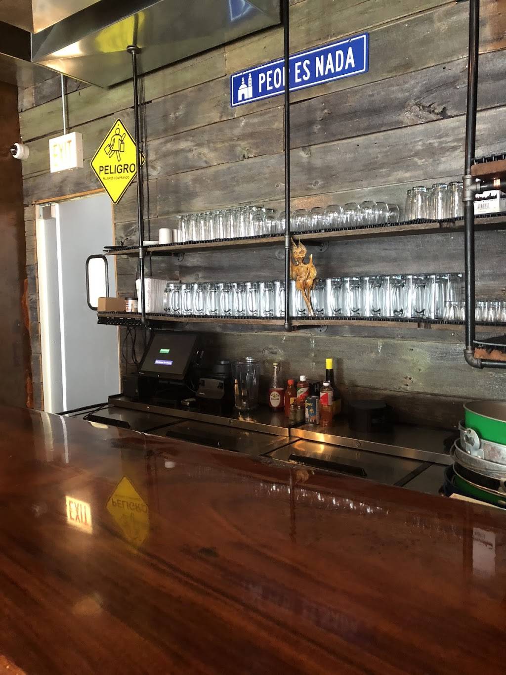 Mariscos La Costa 2 | restaurant | 1132 N Ashland Ave, Chicago, IL 60622, USA | 7733601226 OR +1 773-360-1226