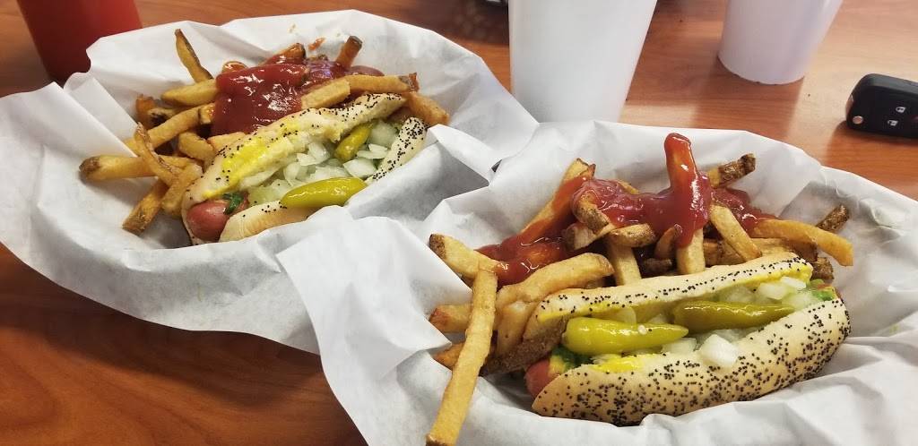 Dazzos Dog House | restaurant | 6143 W Glendale Ave, Glendale, AZ 85301, USA | 6239343536 OR +1 623-934-3536