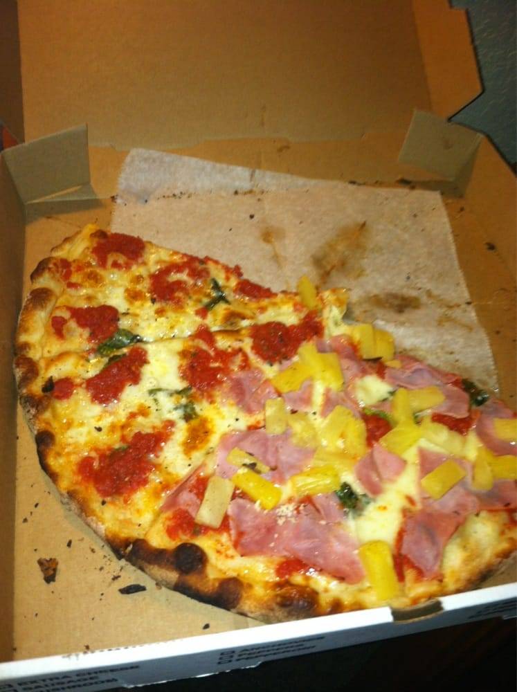 Umbertos Pizza | restaurant | 233 SE 20th Ave, Deerfield Beach, FL 33441, USA | 9544217200 OR +1 954-421-7200