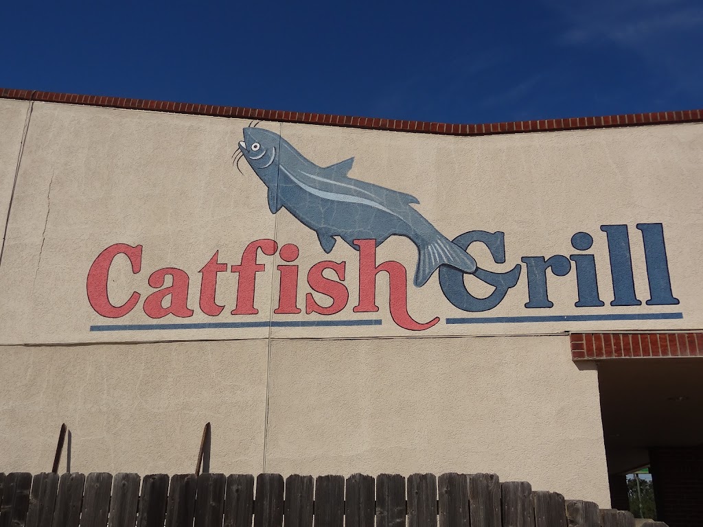 Catfish Grill | restaurant | 1505 Southwest Pkwy #110, Wichita Falls, TX 76302, USA | 9407666263 OR +1 940-766-6263