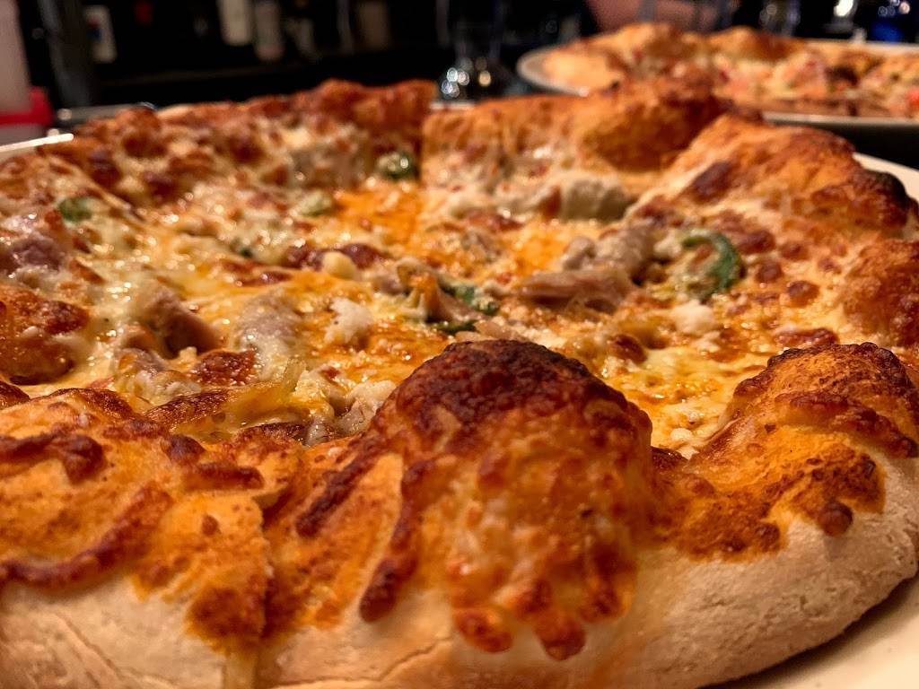 La Mesa | restaurant | 230 Cedar Lake Rd S, Minneapolis, MN 55405, USA | 6122598943 OR +1 612-259-8943