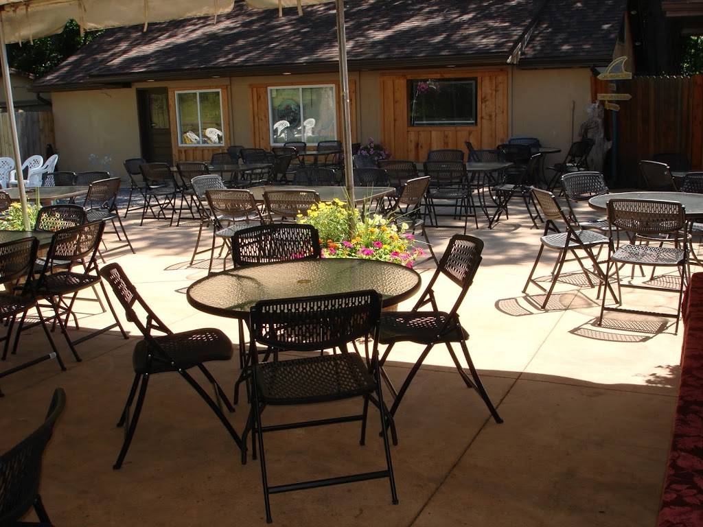 Kodiak Jacks | restaurant | 3481 Two Rod Rd, East Aurora, NY 14052, USA | 7166556310 OR +1 716-655-6310