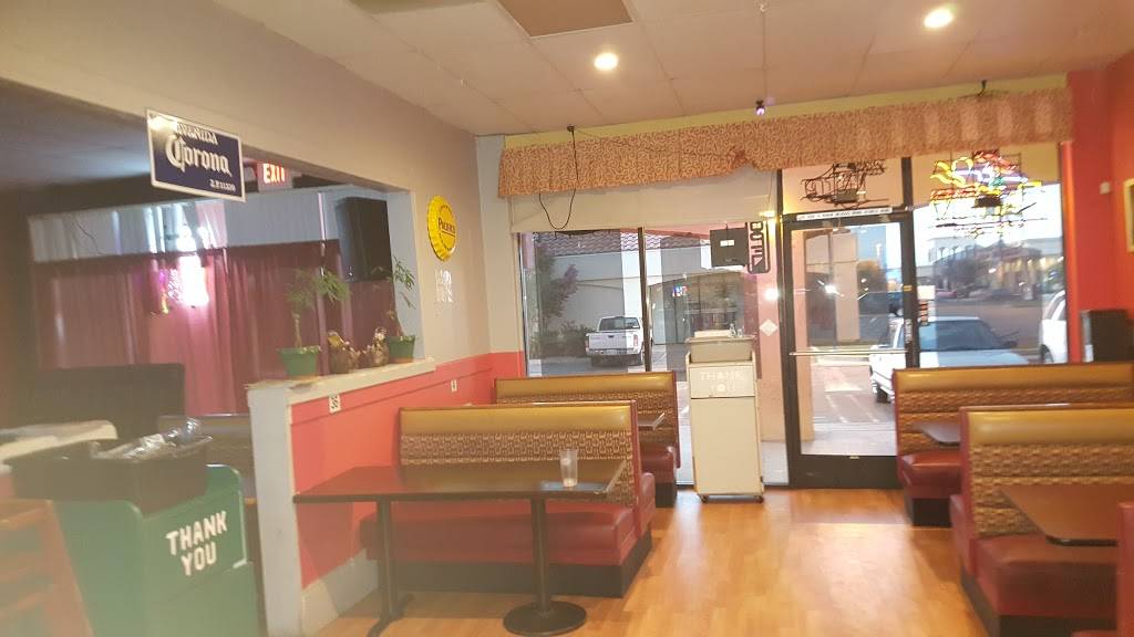 El Burrito Loco | restaurant | 3030 E Palmdale Blvd, Palmdale, CA 93550, USA | 6612334292 OR +1 661-233-4292