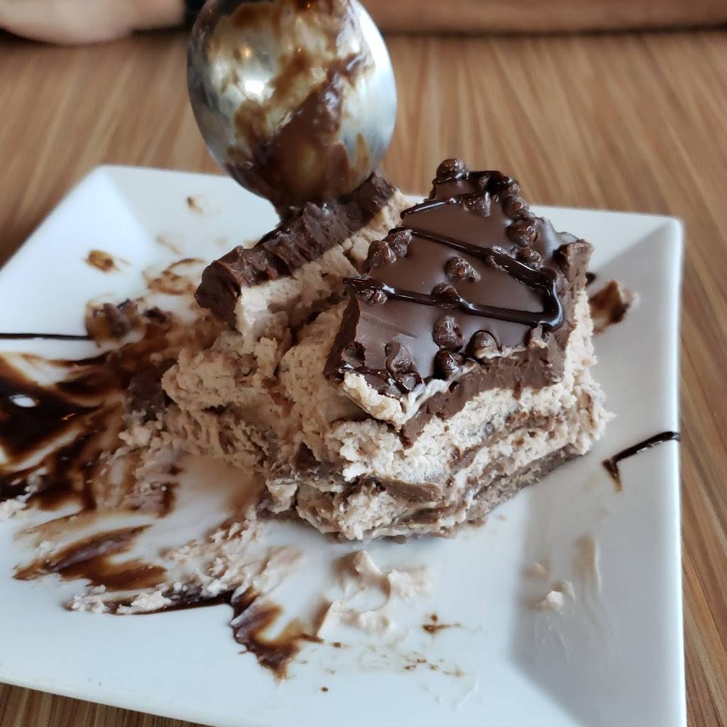 Agliolio Italian Bistro | restaurant | 2258 N Congress Ave, Boynton Beach, FL 33426, USA | 5615096486 OR +1 561-509-6486