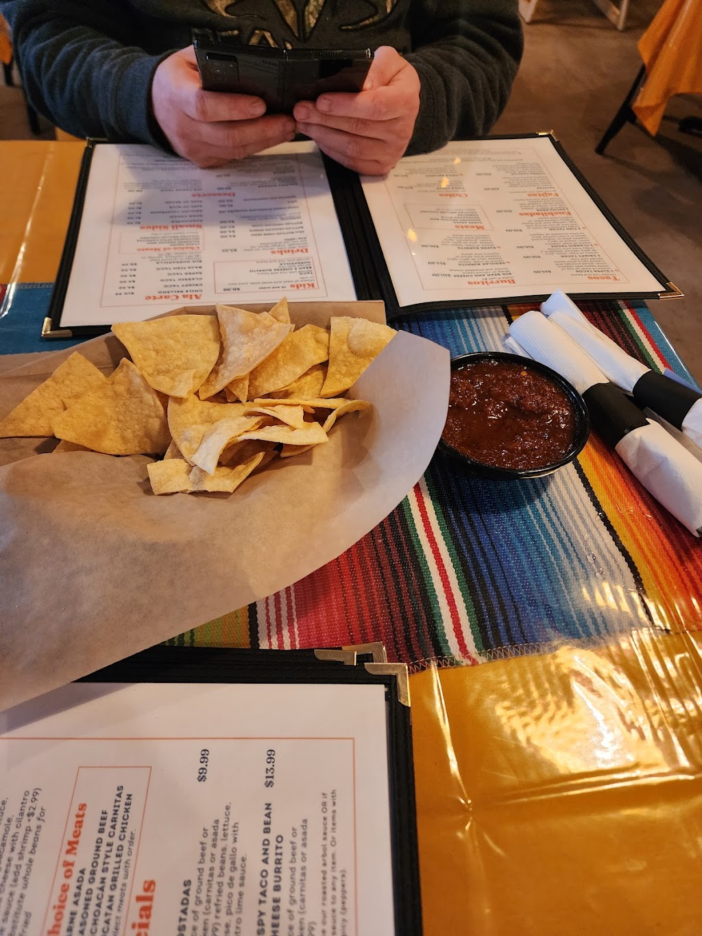 La Comida Grill | restaurant | 6530 Pony Express Trail, Pollock Pines, CA 95726, USA | 5304975915 OR +1 530-497-5915