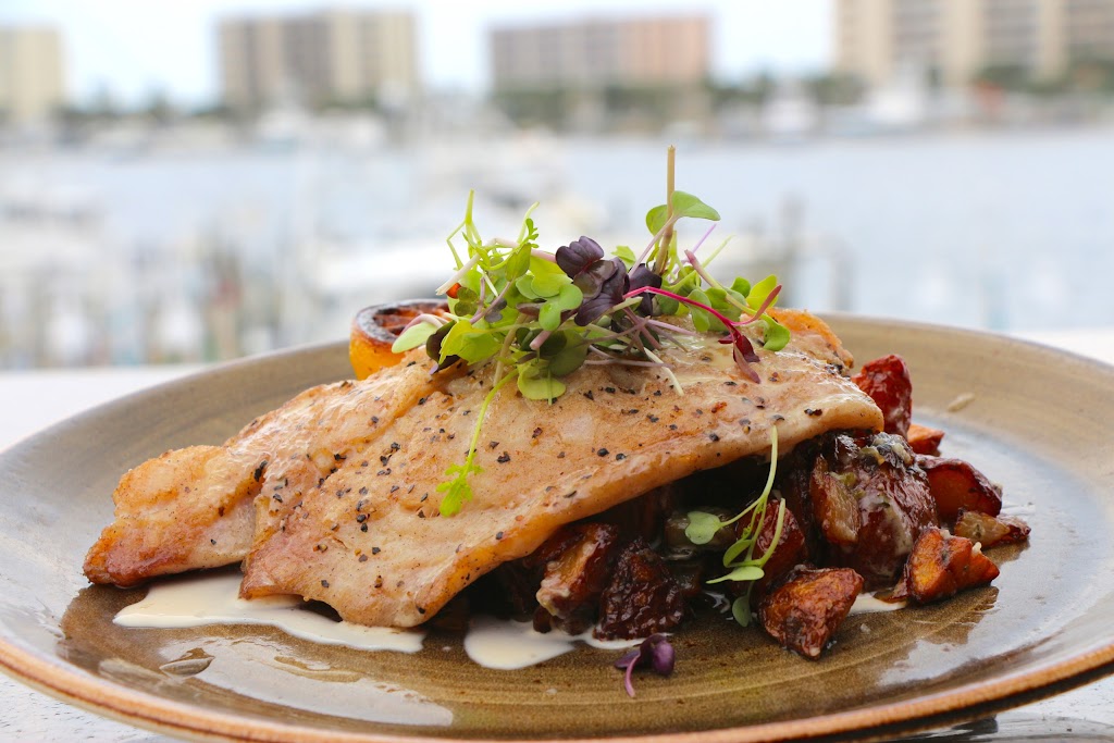 Brotulas Seafood House & Steamer | restaurant | 210D Harbor Blvd, Destin, FL 32541, USA | 8504608900 OR +1 850-460-8900