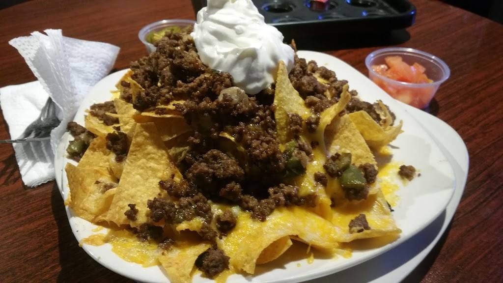 Clubhouse Sports Bar and Grill | restaurant | 10432 SE Kent-Kangley Rd, Kent, WA 98030, USA | 2532364599 OR +1 253-236-4599