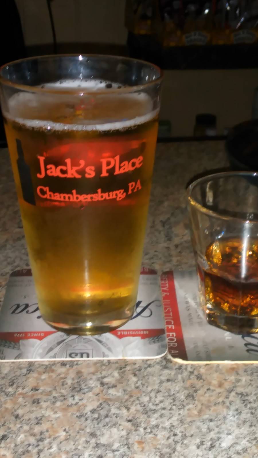 Dara & Jacks Bar & Grill | restaurant | 464 Hollywell Ave, Chambersburg, PA 17201, USA | 7172642322 OR +1 717-264-2322