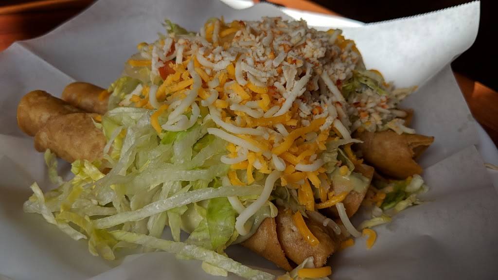 Los Panchos | restaurant | 2130 Birch Rd, Chula Vista, CA 91915, USA | 6192161611 OR +1 619-216-1611