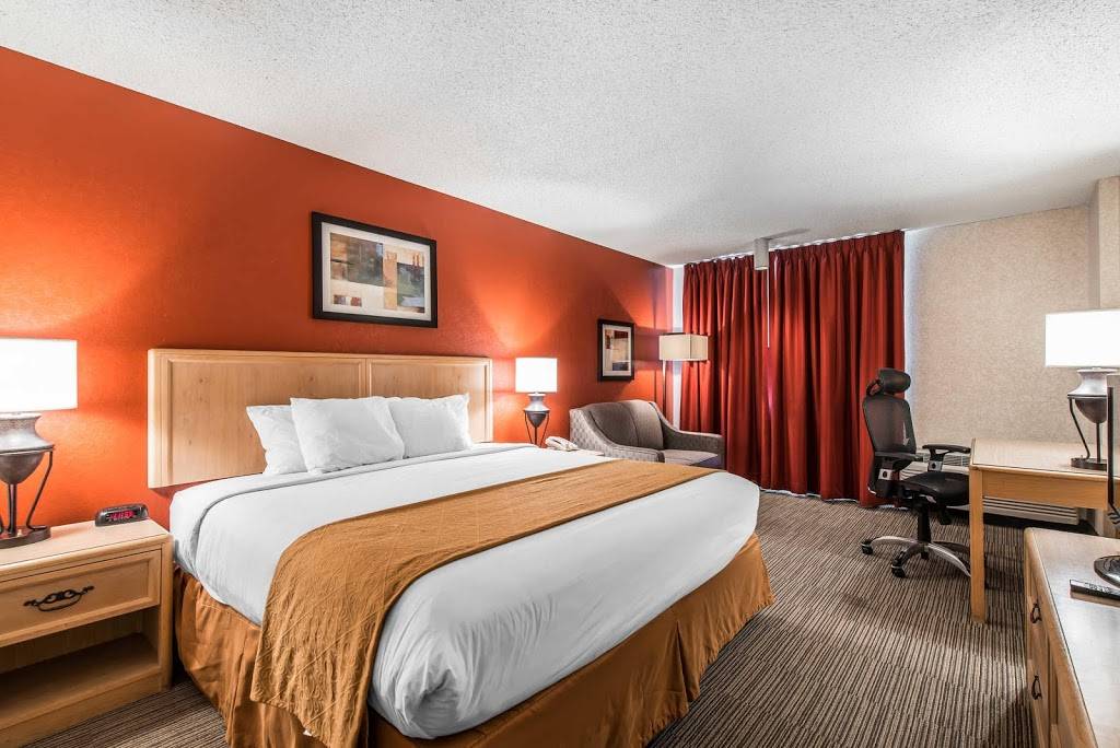 Quality Inn & Suites Garden Of The Gods | restaurant | 555 W Garden of the Gods Rd, Colorado Springs, CO 80907, USA | 7195939119 OR +1 719-593-9119