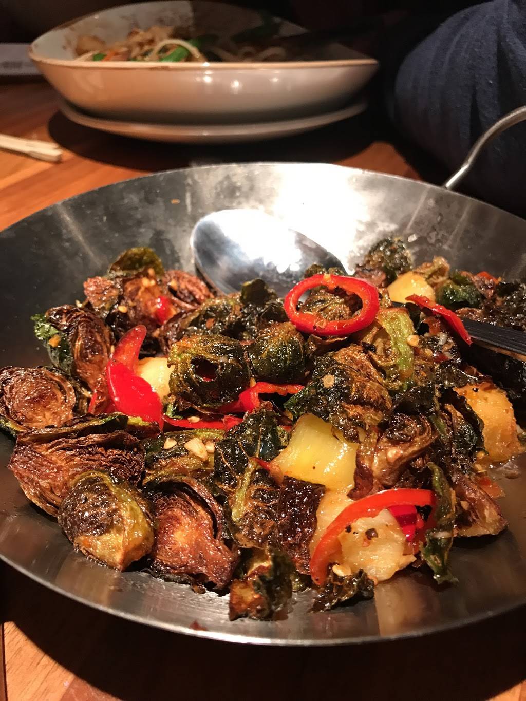 P.F. Changs | restaurant | 26001 Chagrin Blvd, Beachwood, OH 44122, USA | 2162921411 OR +1 216-292-1411