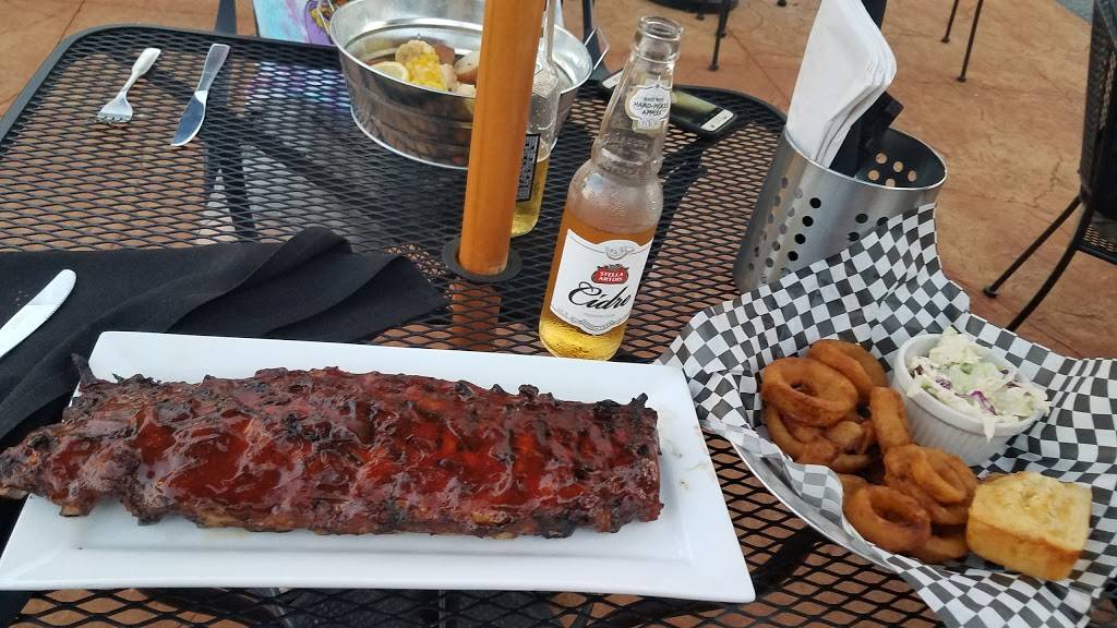 Surfside Bar and Grill | restaurant | 2544 Commerce Blvd, Mound, MN 55364, USA | 9522831136 OR +1 952-283-1136