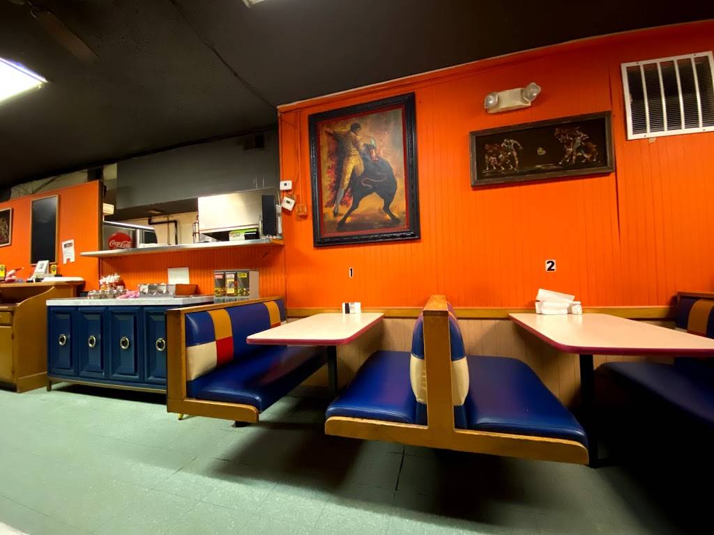 Tacos El Matador | restaurant | 1230 Merriam Ln, Kansas City, KS 66103, USA | 9136779065 OR +1 913-677-9065