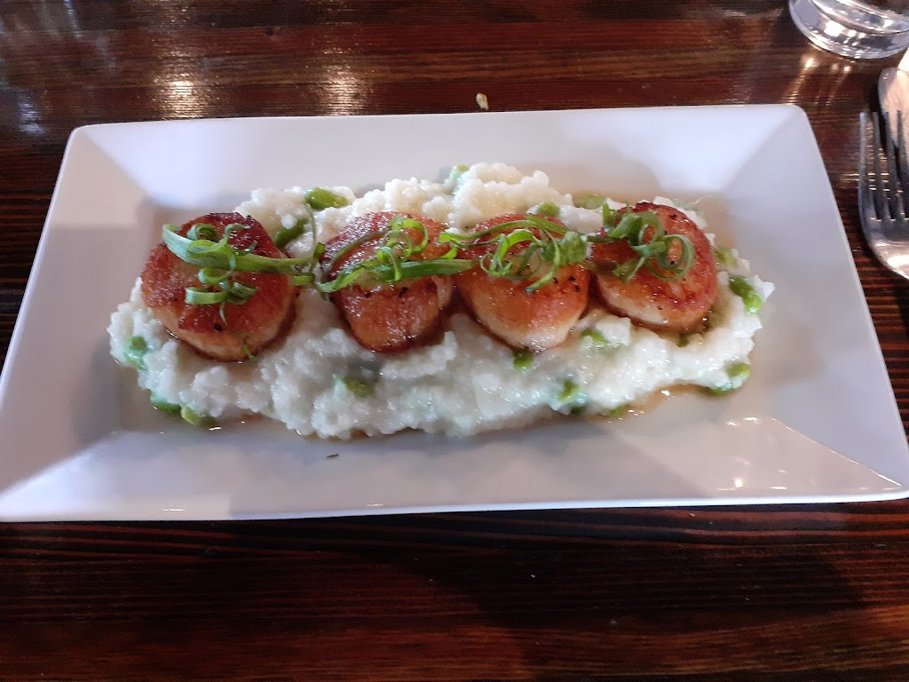 Double Dutch Kitchen + Cocktails | restaurant | 1890 W Germann Rd # 1, Chandler, AZ 85286, USA | 4807585856 OR +1 480-758-5856