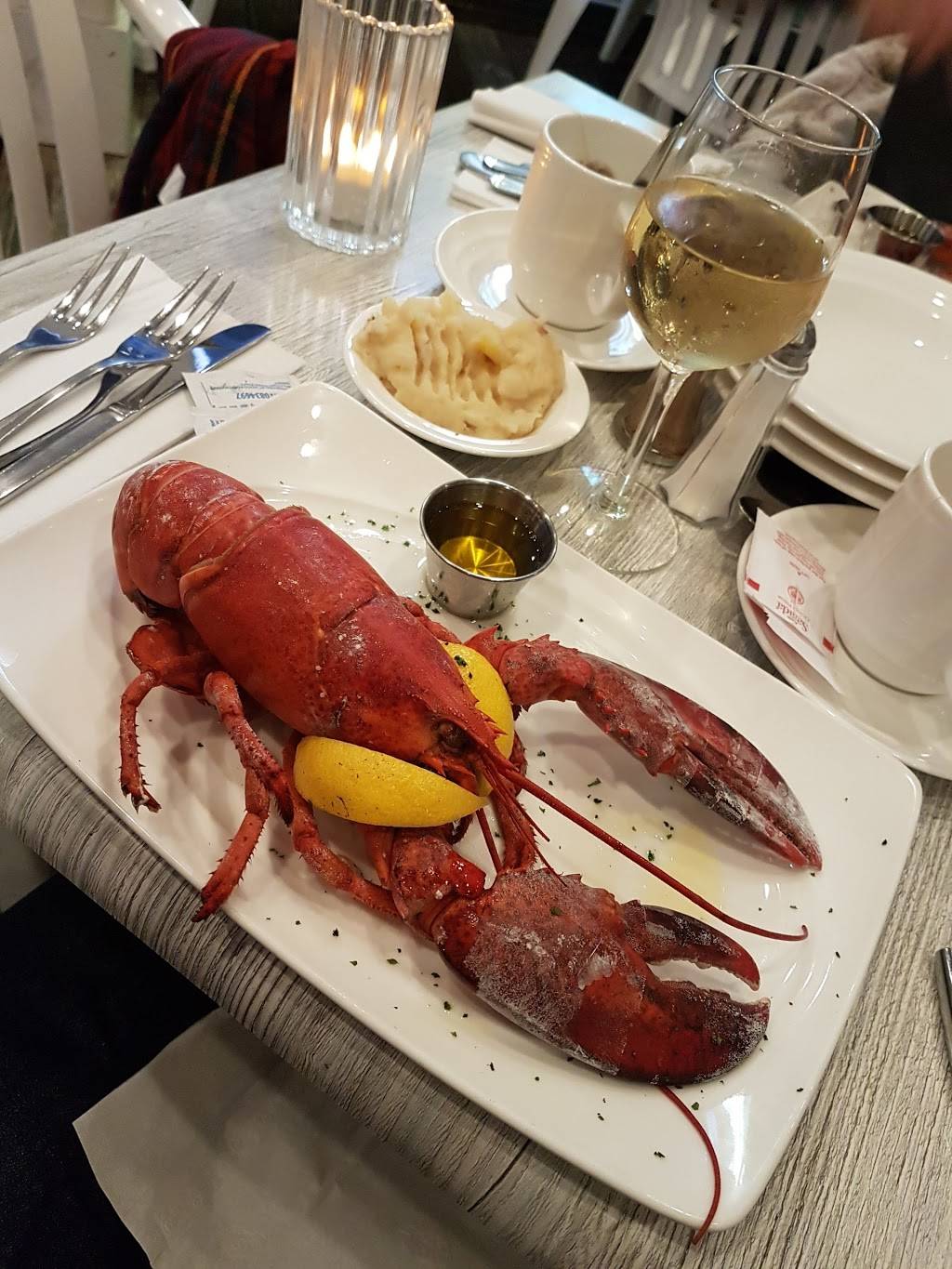 Sea Ketch Restaurant | restaurant | 127 Ocean Blvd, Hampton Beach, NH 03842, USA | 6039260324 OR +1 603-926-0324