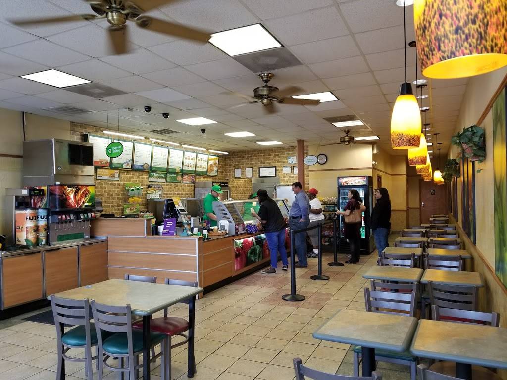 Subway | restaurant | 10650 Culebra Rd Suite 108 Culebra Market SC, San Antonio, TX 78251, USA | 2107671113 OR +1 210-767-1113