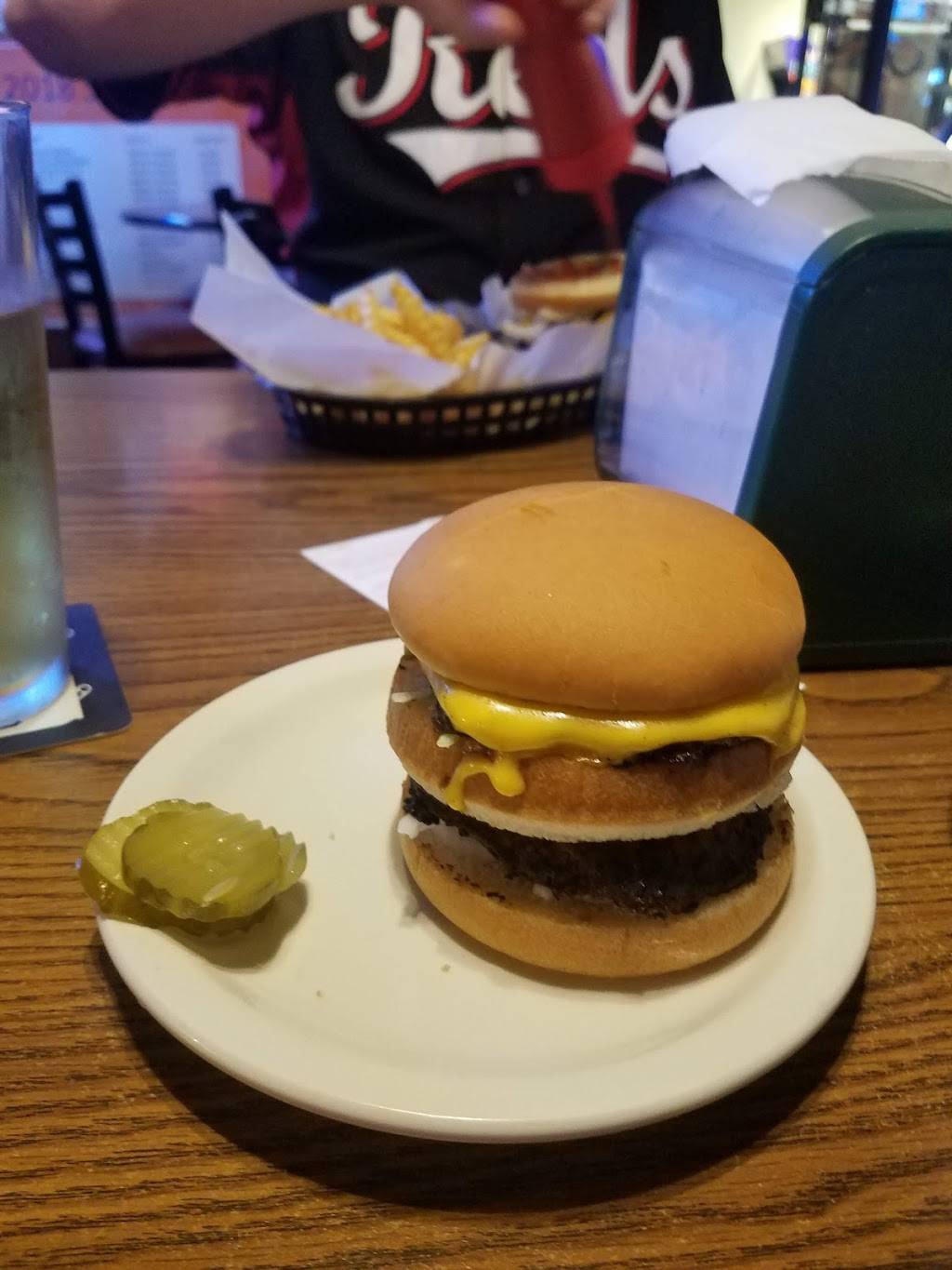 Chicken On the Run | restaurant | 7255 Ohio Ave, Cincinnati, OH 45236, USA | 5137916577 OR +1 513-791-6577