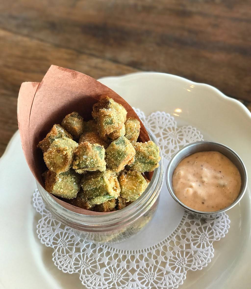 Southern Rail Restaurant | restaurant | 300 W Camelback Rd, Phoenix, AZ 85013, USA | 6022000085 OR +1 602-200-0085