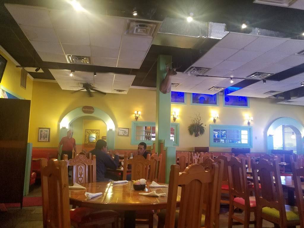 La Maria Mexican Restaurant | restaurant | 17445 Spring Cypress Rd # A, Cypress, TX 77429, USA | 2813730559 OR +1 281-373-0559