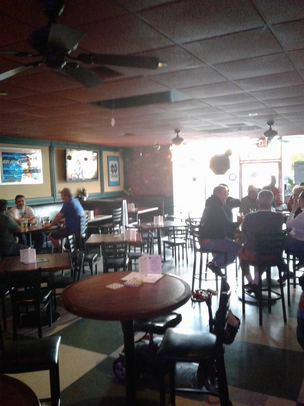 Dempseys Sports Bar & Grill | restaurant | 3583 N Los Coyotes Diagonal, Long Beach, CA 90808, USA | 5624210111 OR +1 562-421-0111