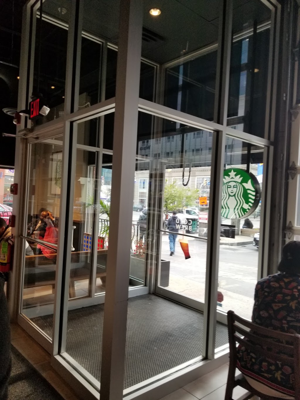 Starbucks | cafe | 235 Delaware Ave, Buffalo, NY 14202, USA | 7168532356 OR +1 716-853-2356