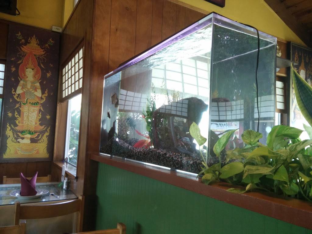 Star of Siam Thai Cuisine - Soquel Village | restaurant | 3005 Porter St, Soquel, CA 95073, USA | 8314790366 OR +1 831-479-0366