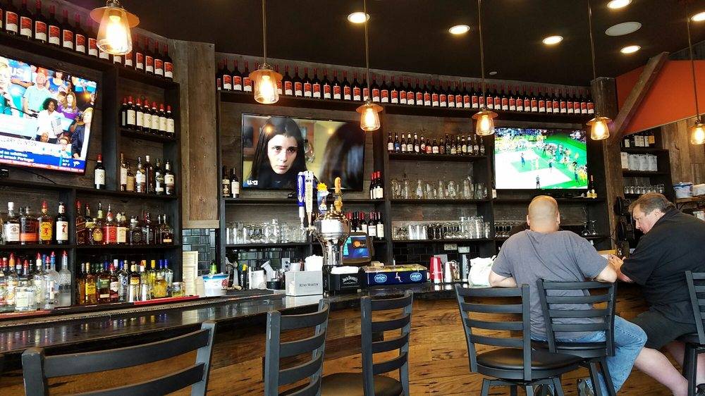 Patrizias Of Hicksville | restaurant | 1040 S Broadway, Hicksville, NY 11801, USA | 5169321600 OR +1 516-932-1600