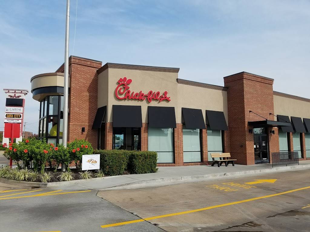 Chick-fil-A | restaurant | 6810 Rogers Ave, Fort Smith, AR 72903, USA | 4794845152 OR +1 479-484-5152