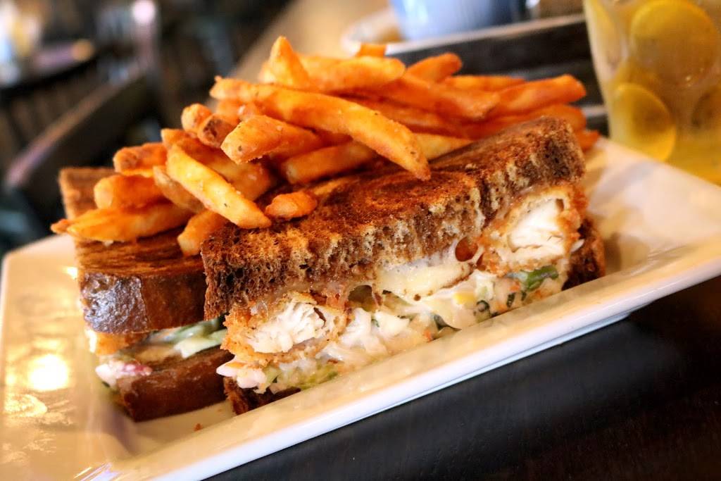 Wildwood Sports Bar and Grill | restaurant | 1517 16th St SW, Rochester, MN 55902, USA | 5072268380 OR +1 507-226-8380