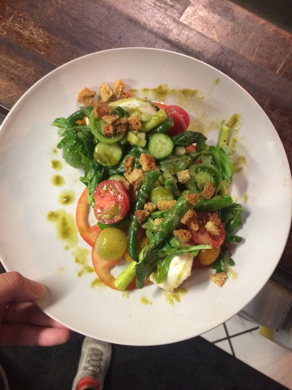 Miel | restaurant | 2194 Rue Centre, Montréal, QC H3K 1J4, Canada | 4383813838 OR +1 438-381-3838