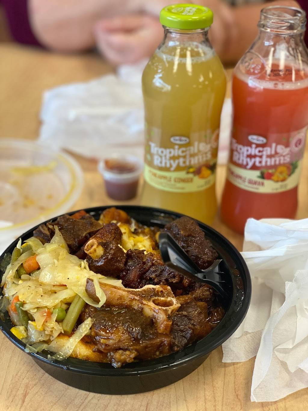 Smoke & Spice NY grill | restaurant | 15 Anderson St, New Rochelle, NY 10801, USA | 9143652417 OR +1 914-365-2417