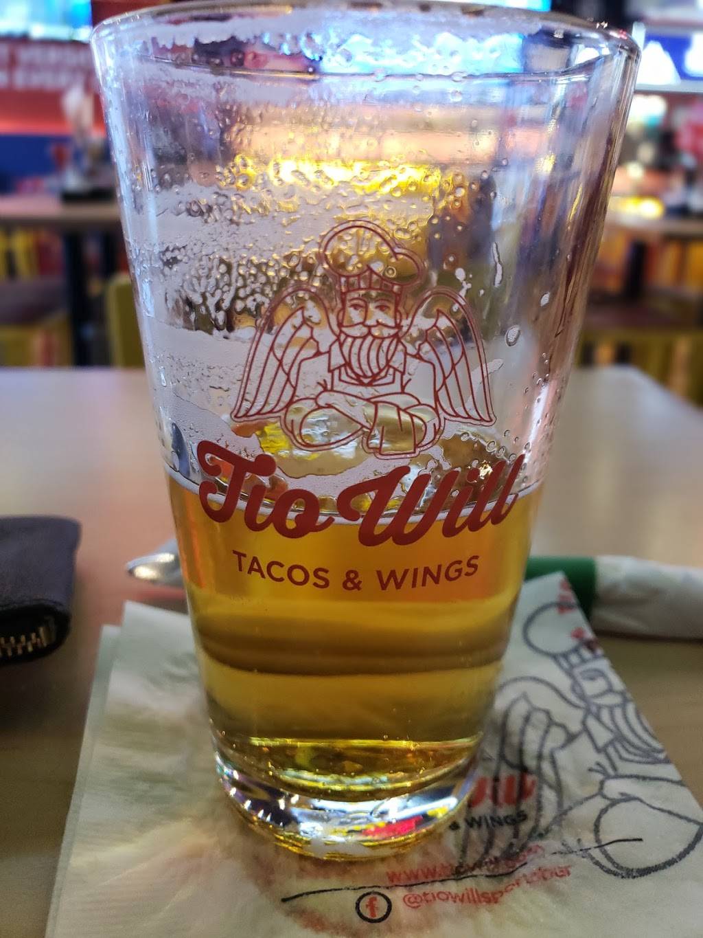 Tio Will Tacos and Wings Sports Bar | restaurant | 8270 S Houghton Rd, Tucson, AZ 85747, USA | 5205742029 OR +1 520-574-2029