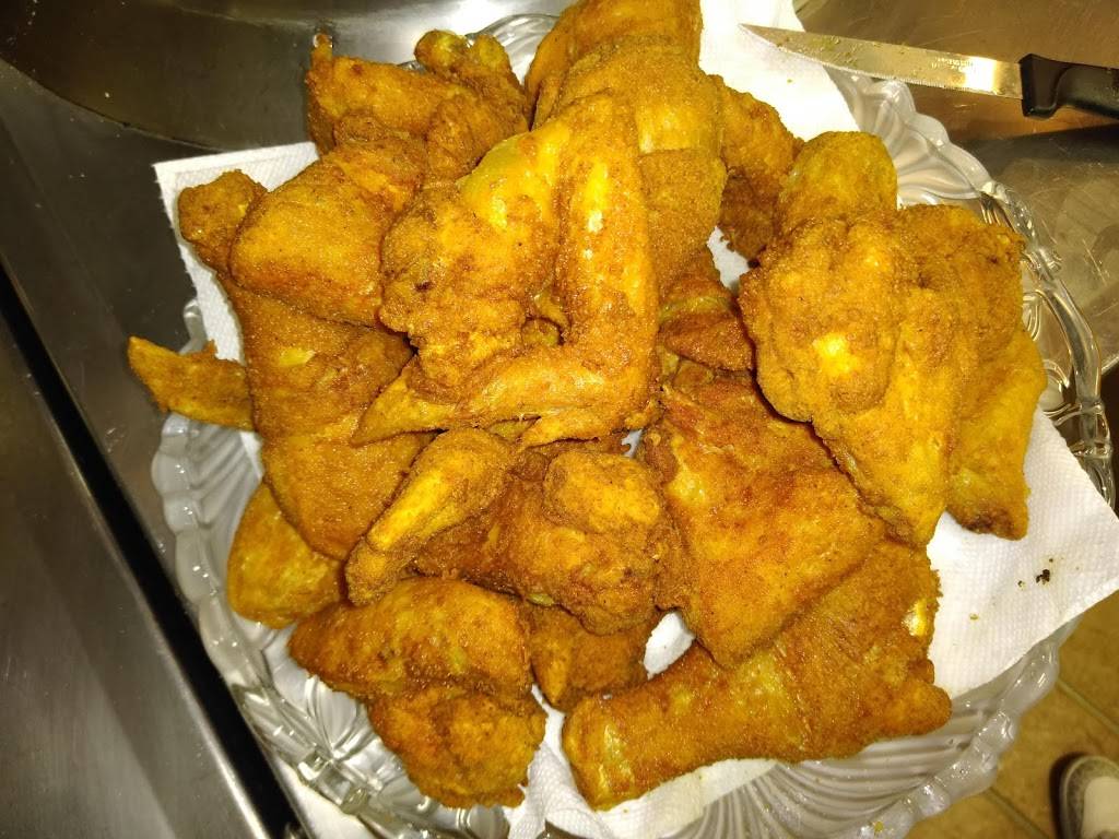 Madeas Kitchen | restaurant | 2130 Whittaker Rd, Ypsilanti, MI 48197, USA | 7346605852 OR +1 734-660-5852