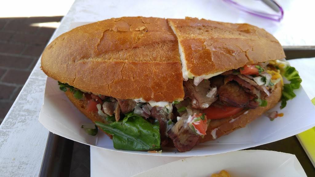 Big Bopper Drive-in | restaurant | 1510 Mission Dr, Solvang, CA 93463, USA | 8056886018 OR +1 805-688-6018