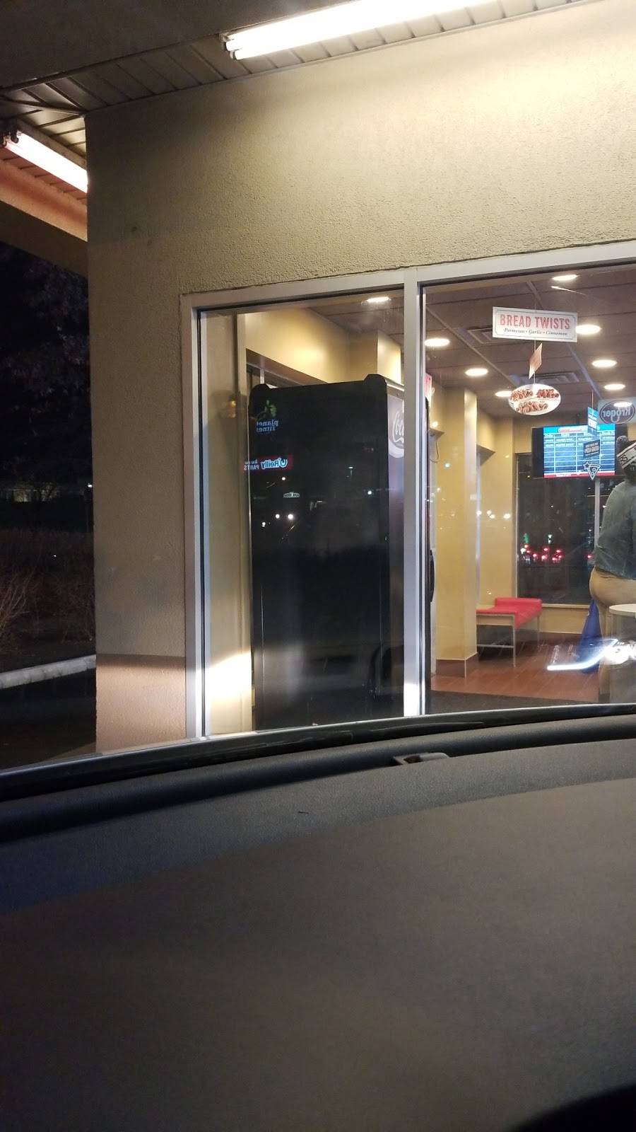 Dominos Pizza | meal delivery | 5631 Charlotte Pike, Nashville, TN 37209, USA | 6153523030 OR +1 615-352-3030