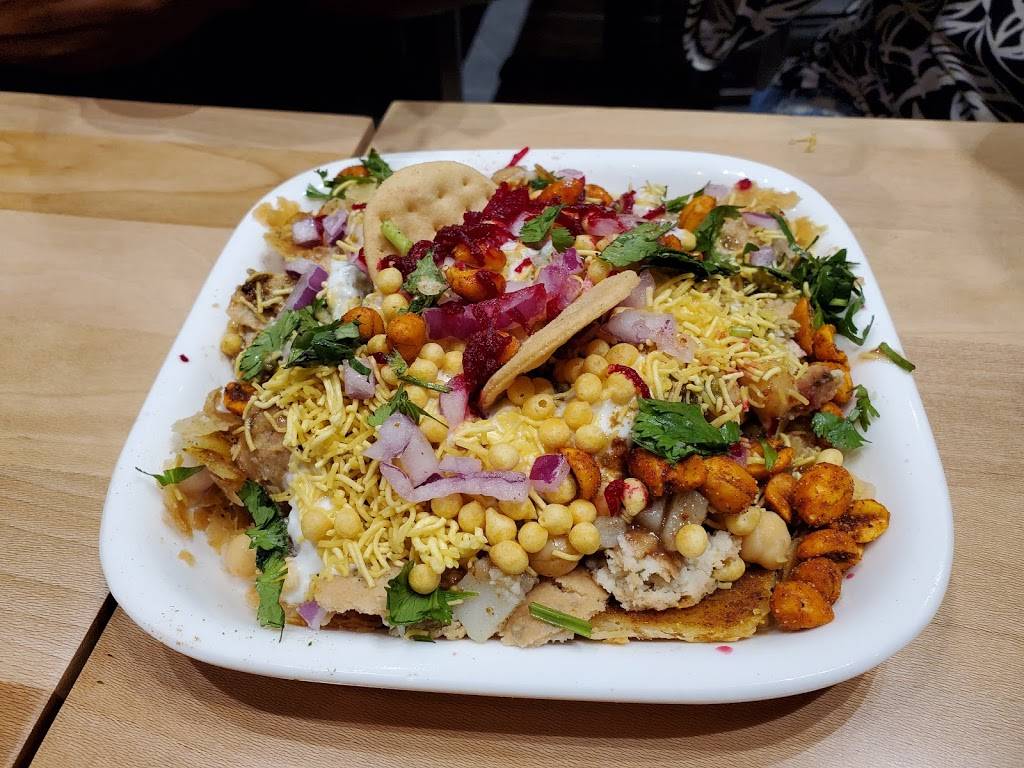 NeeHees Indian Vegetarian Street Food | restaurant | 6080 Sawmill Rd, Dublin, OH 43017, USA | 6143896304 OR +1 614-389-6304