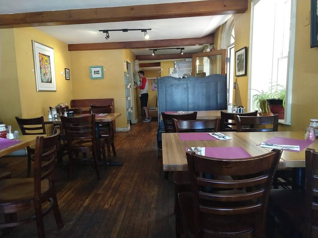Colbys Breakfast & Lunch | restaurant | 105 Daniel St, Portsmouth, NH 03801, USA | 6034363033 OR +1 603-436-3033