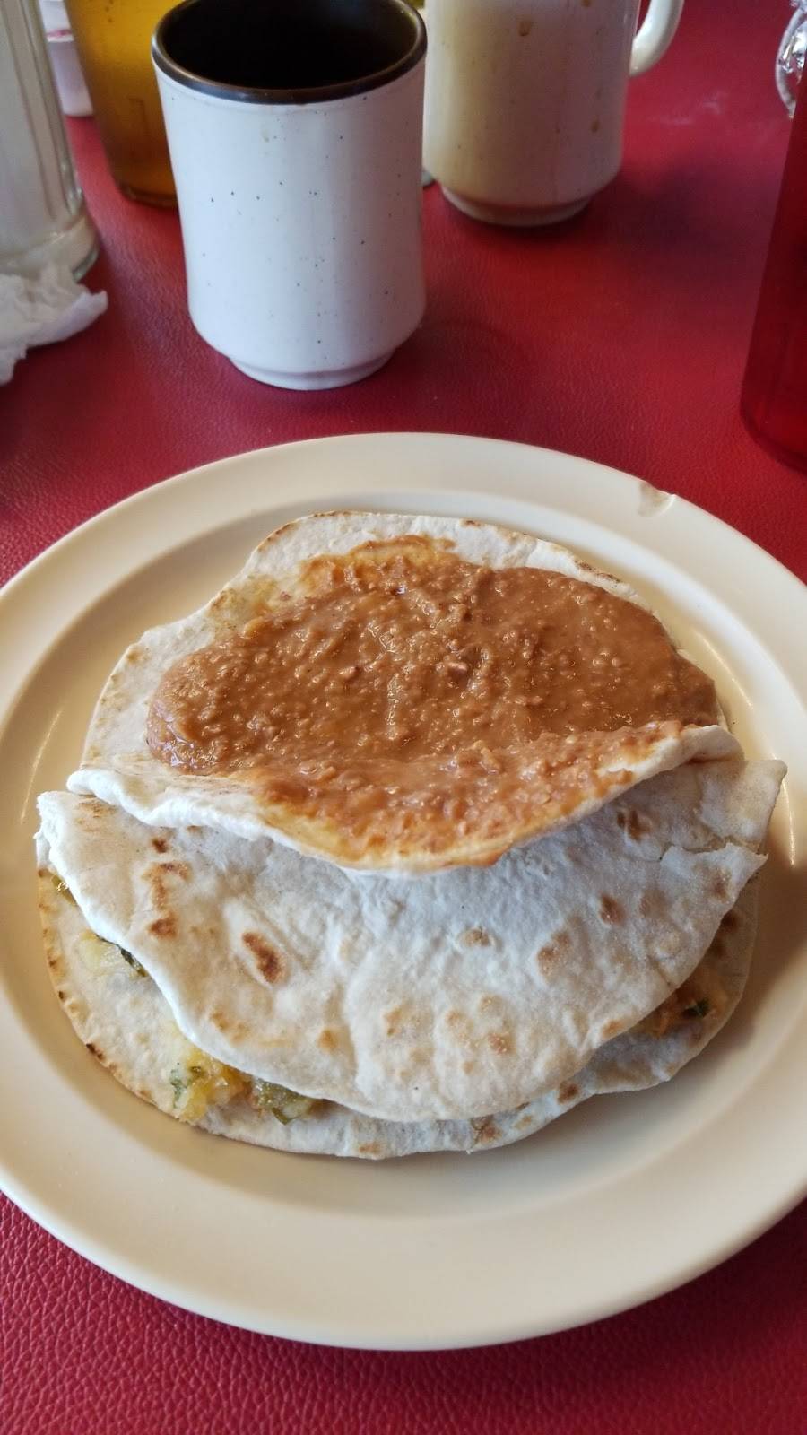 El Original Asadero | restaurant | 1327 Culebra Rd, San Antonio, TX 78201, USA | 2107360070 OR +1 210-736-0070