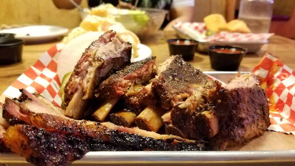 Double Barrel Smoke House | restaurant | 645 5th St, Lincoln, CA 95648, USA | 9162539851 OR +1 916-253-9851
