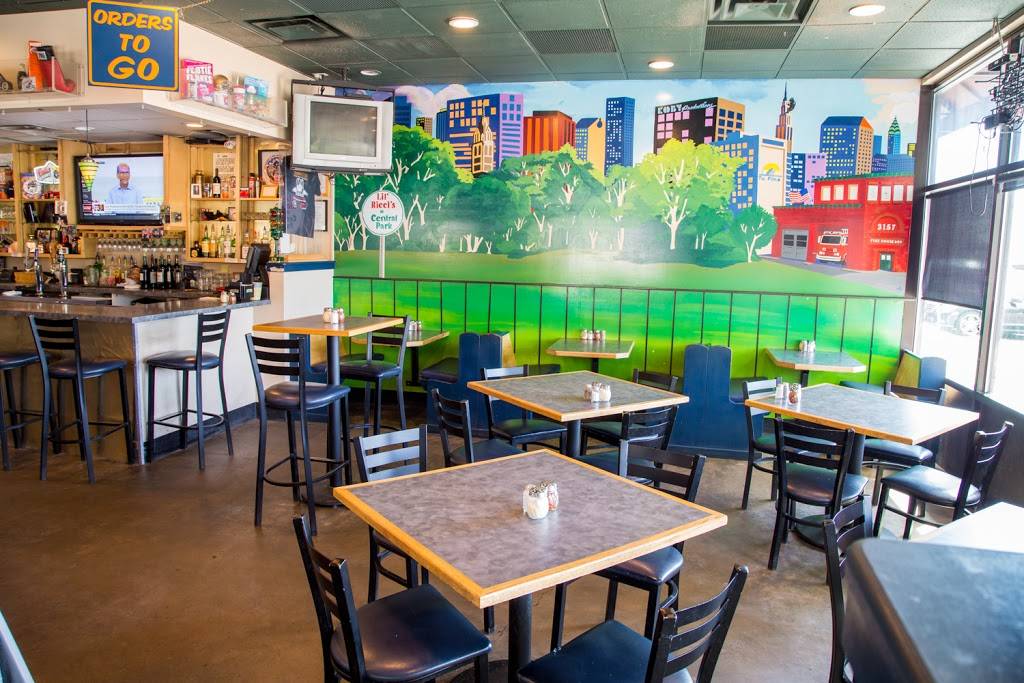 Lil Riccis NY Pizza | restaurant | 12652 W Ken Caryl Ave, Littleton, CO 80127, USA | 3039480274 OR +1 303-948-0274