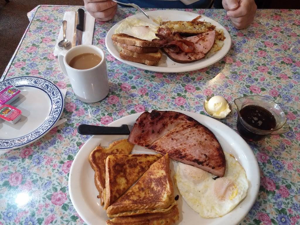 Judys Country Kitchen | restaurant | 3210 Galvin Rd, Centralia, WA 98531, USA | 3607363592 OR +1 360-736-3592