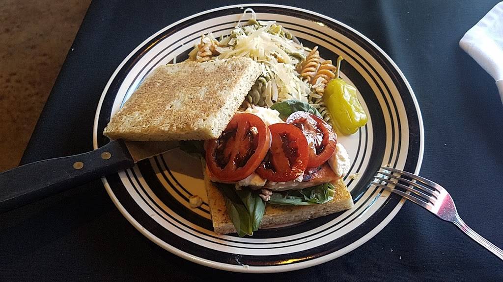 Khristophers Ristorante and Bar | restaurant | 1599 Esmeralda Ave, Minden, NV 89423, USA | 7752674809 OR +1 775-267-4809