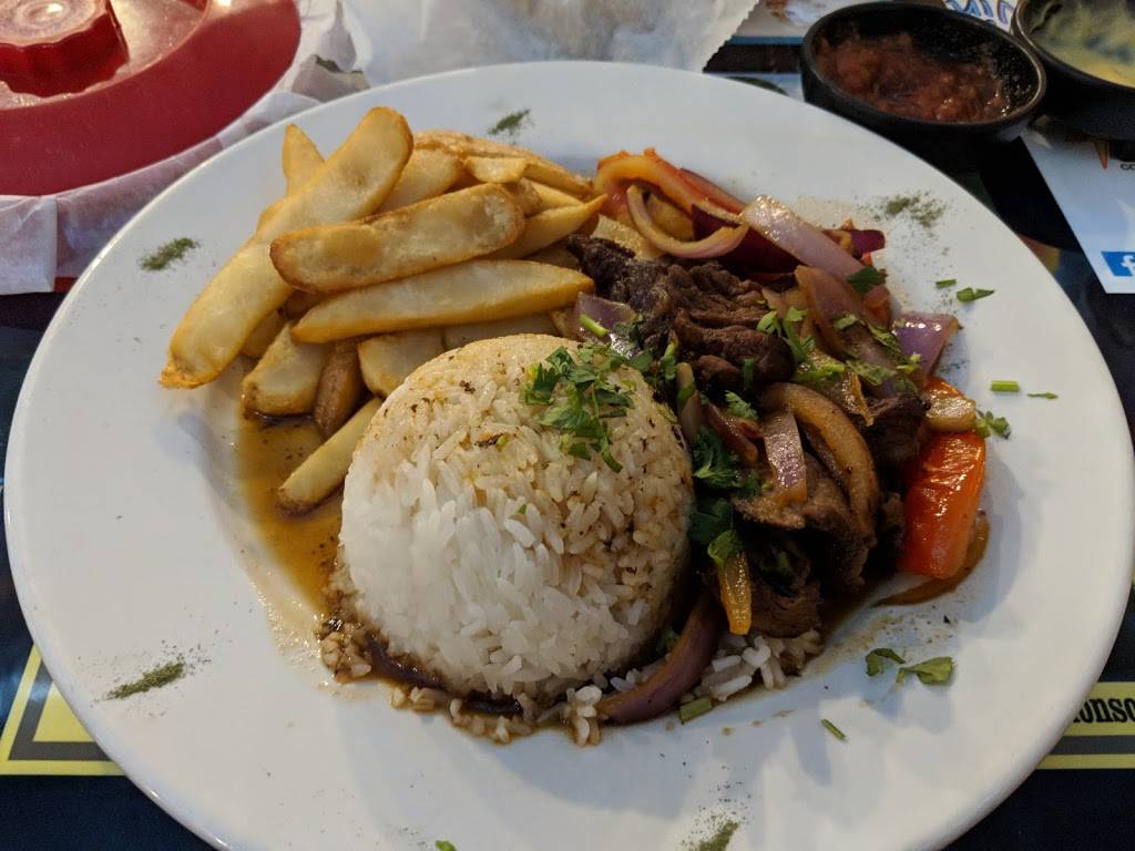 Mamaveca Mexican and Peruvian Restaurant | restaurant | 6343, 2551 Hemphill Dr, Norman, OK 73069, USA | 4055734003 OR +1 405-573-4003