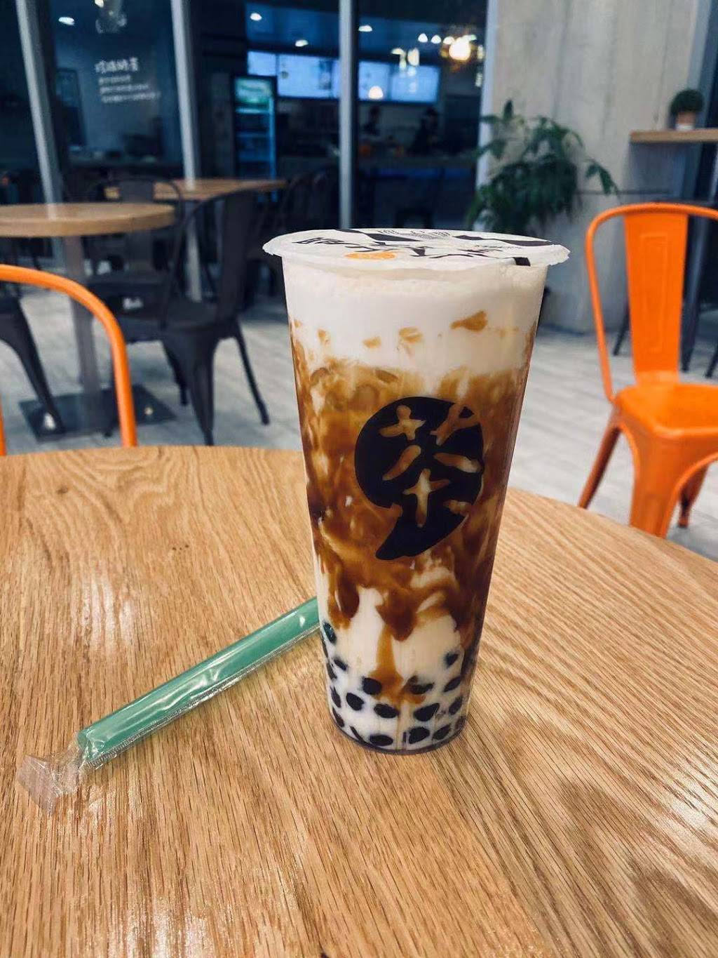 Poké It Up | restaurant | 4401 Fairfax Dr Suite 103, Arlington, VA 22203, USA | 5712900100 OR +1 571-290-0100