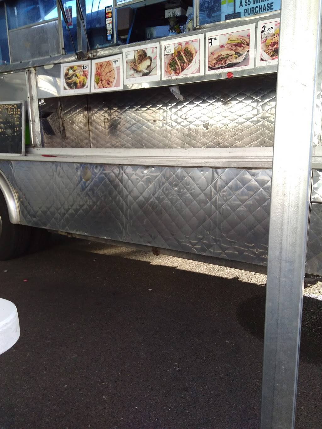 El Gallito Mexican Food Truck | restaurant | 10545 SE Carr Rd, Renton, WA 98055, USA | 4256470660 OR +1 425-647-0660