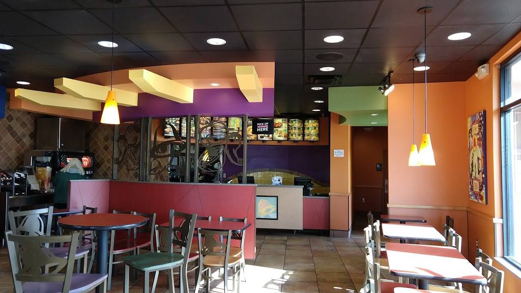 Taco Bell | meal takeaway | 3659 W Anthem Way, Anthem, AZ 85086, USA | 6234659573 OR +1 623-465-9573