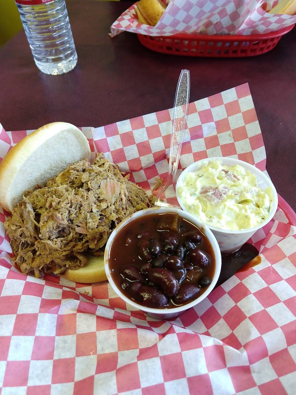 The BBQ Schacht | restaurant | 19231 Des Moines Memorial Dr, SeaTac, WA 98148, USA | 2069036453 OR +1 206-903-6453